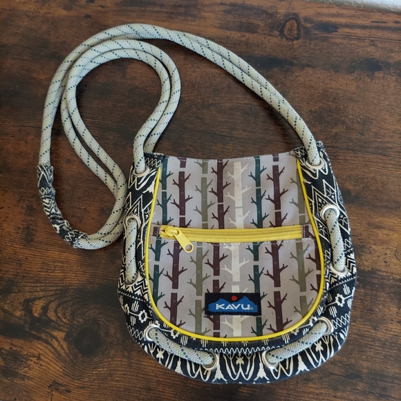 Kavu Handbags - Kavu Small Crossbody with Climbing Rope Strap